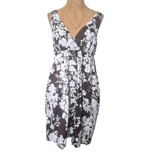 Old Navy Brown & White Hibiscus Cotton Mini Dress Pockets Resort Size Medium